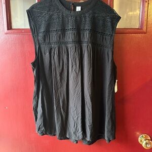 Old Navy Black Sleeveless Blouse